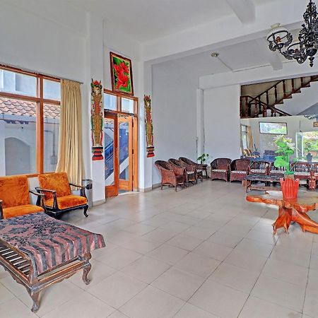 Super Oyo 91870 Warna Kedaton Denpasar Esterno foto