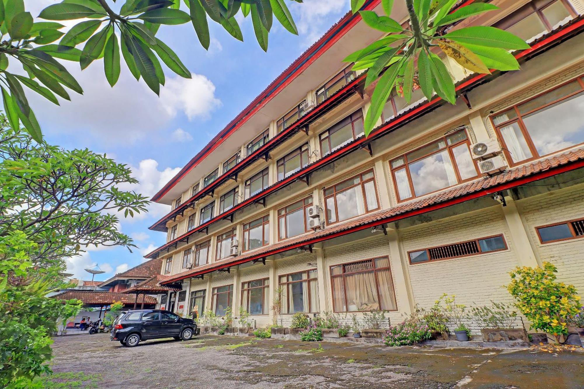 Super Oyo 91870 Warna Kedaton Denpasar Esterno foto