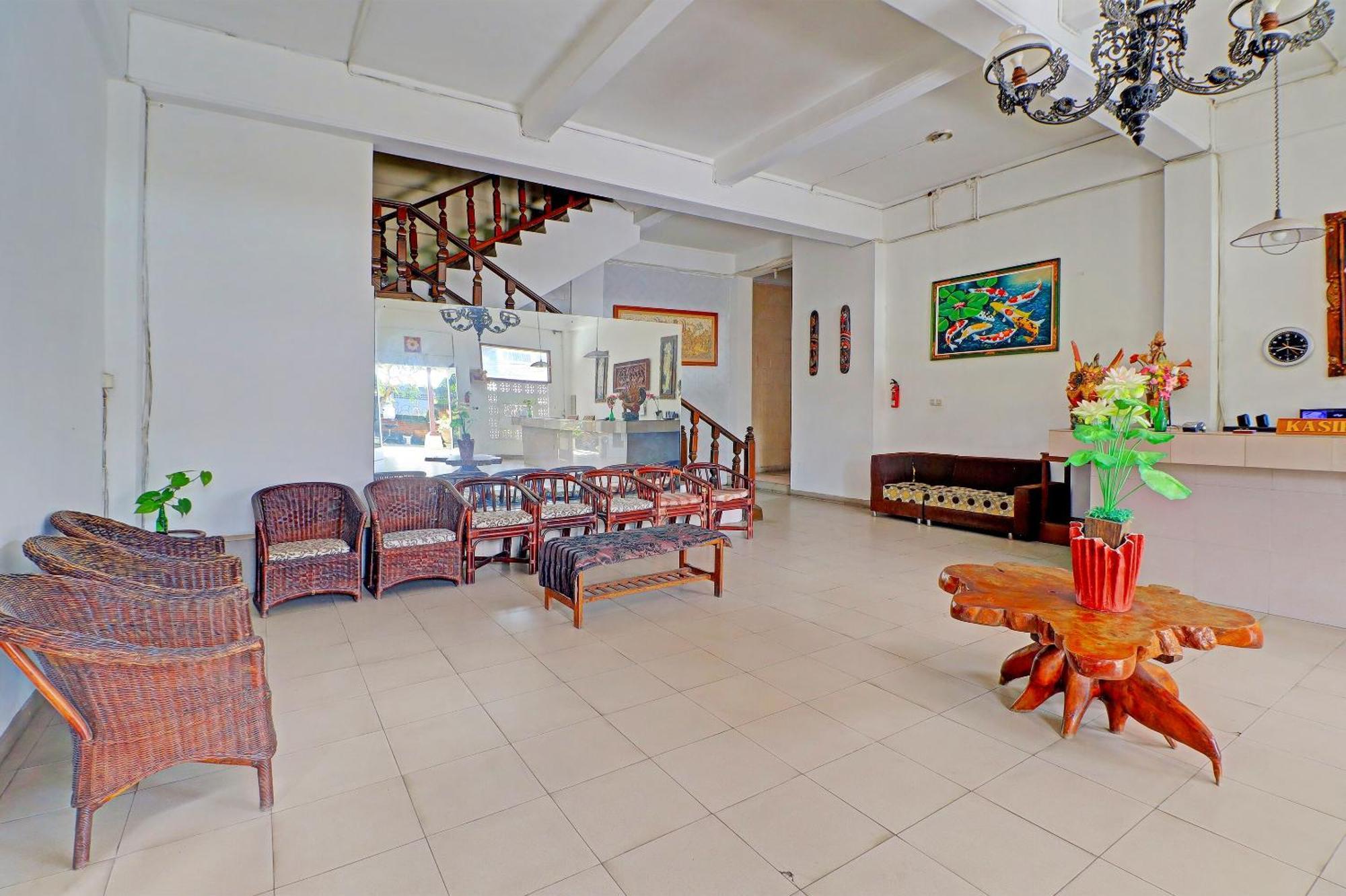 Super Oyo 91870 Warna Kedaton Denpasar Esterno foto
