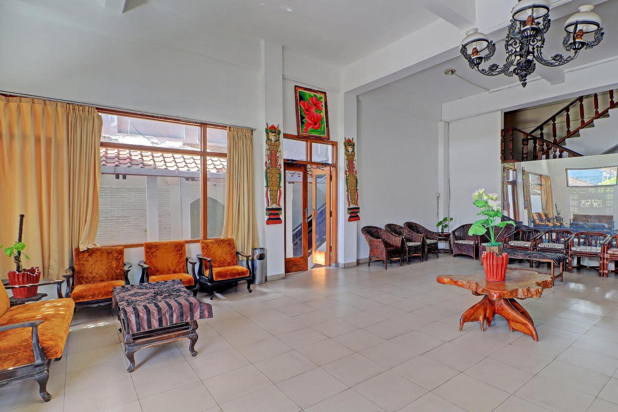 Super Oyo 91870 Warna Kedaton Denpasar Esterno foto