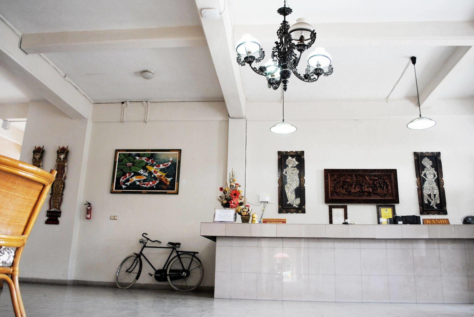 Super Oyo 91870 Warna Kedaton Denpasar Esterno foto